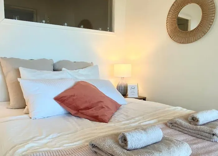 Sunbeach With Seaview And Sauna 아파트