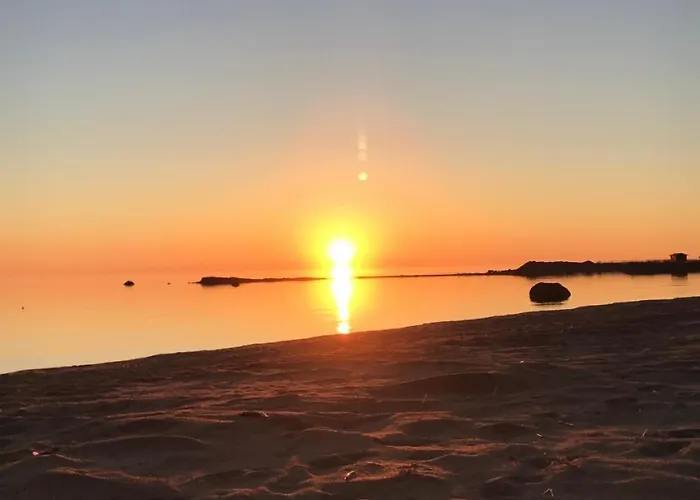 아파트 Sunbeach With Seaview And Sauna *